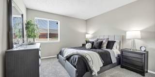 Riverbanks Retreat Gallery 1