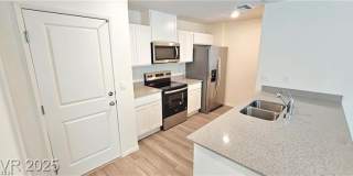 9455 Calm Stream Avenue Gallery 3