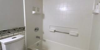 5103 Charter Court Gallery 31