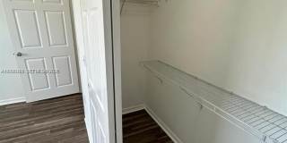 1002 Belmont Ln Gallery 10
