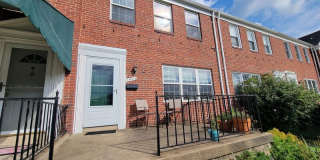 1904 Edgewood Rd Gallery 1