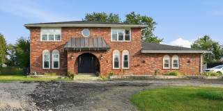25821 S Willow Creek Lane Gallery 1