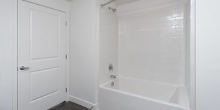 Ocean Creek Gallery 24