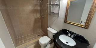 2020 NE 56th Street Gallery 21