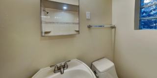 2728 Wesley Ave Gallery 8