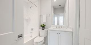 10326 GROSVENOR Place Gallery 25