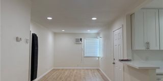 9849 Linden Gallery 3