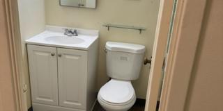 Eugene Manor Apartments Gallery 18