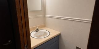 xHuge 3 Bed / 1.5 Bath – Massive Living Room & Kitchen – Section 8 Welcome! Gallery 11