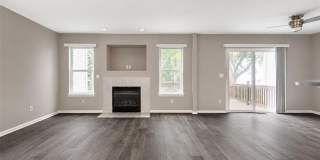 22733 COACHLIGHT Circle Gallery 17