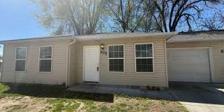 225 Hudson Ave Gallery 14