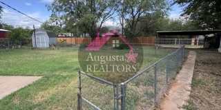 Large 4 Bedroom home close to ACU Gallery 22