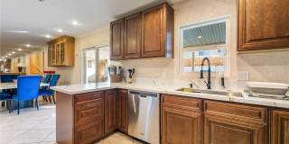 2419 Vegas Valley Drive Gallery 14