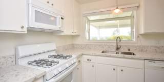 *Move In Special* 55+ Senior Community Located on  Peacock Hills!! Gallery 1