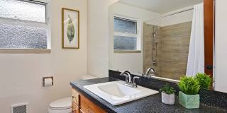 3633 Triplex Gallery 10