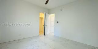 407 SE 14th Ct Gallery 11