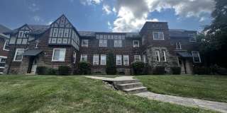 Cincinnati Premier Living Gallery 45