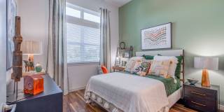 Prose Prominence Gallery 8