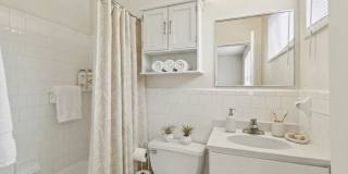 Pleasant Hills Village Gallery 4