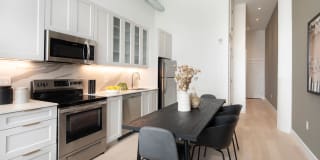 The Poplar Gallery 24