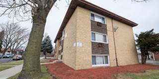 801 E Drexel Square Hyde Park Apartments Gallery 9