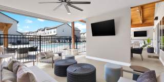 Caliza at the Loop Gallery 17