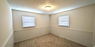 CherryVille Downtown, 3 bedroom, 100% Upgraded. Gallery 8