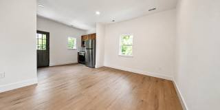 10 MYRTLE Avenue Gallery 1