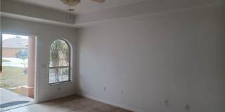 3020 SE Santa Barbara Place Gallery 3