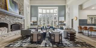 Village on the Parkway Apartments Gallery 10