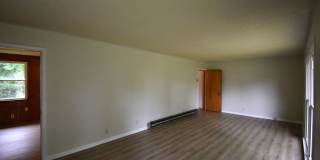 3 Bedroom Home For Rent Near Post! Gallery 3