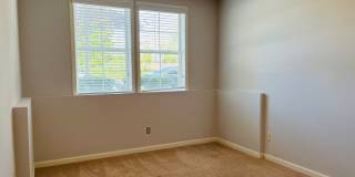WOW! 3 bedroom 3.5 bathroom townhome! Like New! Must see Gallery 25