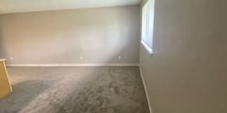 River Walk Apartments Gallery 101