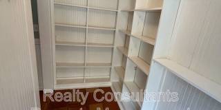 2461 Lyndhurst Avenue Gallery 80