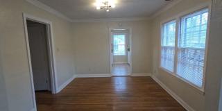 Renovated 3 Bed 1 Bath Gallery 6