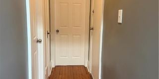 185 Linden #2 Avenue Gallery 11