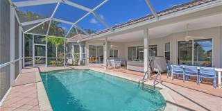 300 Wentworth Ct Gallery 1