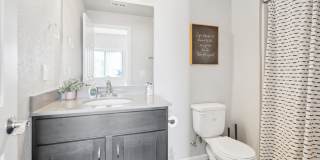 Willow Falls Apartments Gallery 25