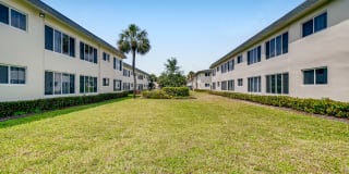 Spectra at Plantation Gallery 12