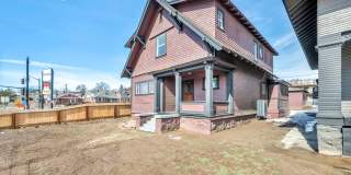 FULLY FURNISHED & BEAUTIFULLY REMODELED CLASSIC HOME NEAR UNR WITH UNBEATABLE I-80 ACCESS Gallery 62