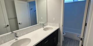 Stunning 4 Bedroom, 3 Bath Mountain House Home Gallery 28