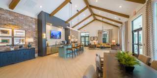 Classic City Flats | Luxury Apartments Gallery 18