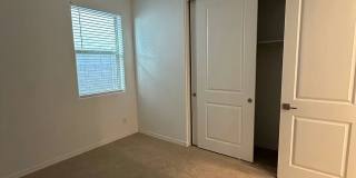 13367 W Eagle Feather Rd Gallery 12