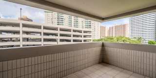$2500.00 | 2br/1ba Condominium in Lakeview Sands Gallery 9