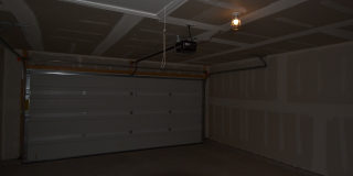 Updated Home in Pioneer Crossing! Available for July! Gallery 28