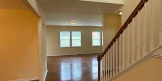 4BR/3BA Home in Winding Walk Gallery 23