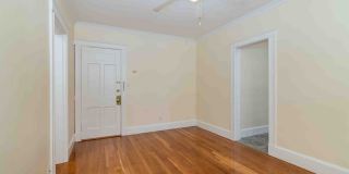 17 Greenleaf Gallery 5