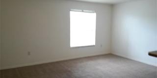 Condominium for Rent in Cape Coral. 2bed/2bath . Zip code 33990 Gallery 12