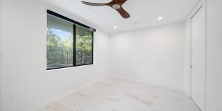 1052 N Victoria Park Road Gallery 6