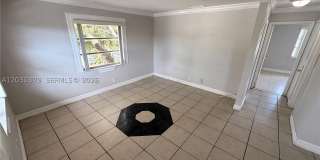 412 Lakeside Dr Gallery 2